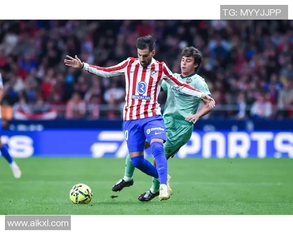 马德里主场迎战莱万特争夺西甲积分榜重要胜利