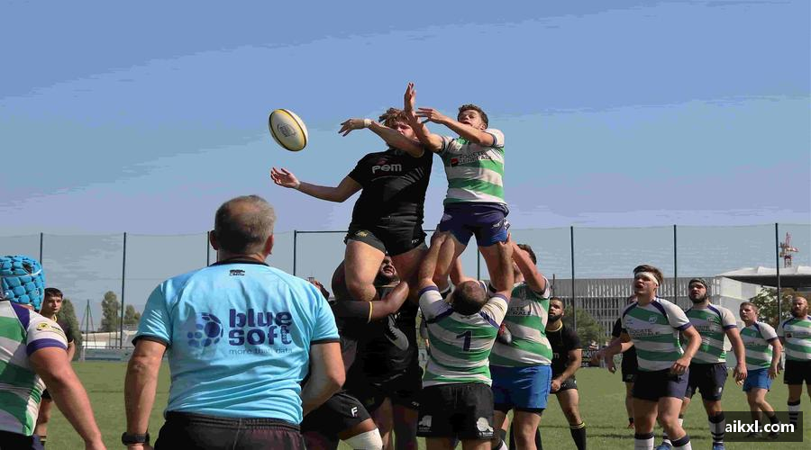 无所畏惧，勇攀高峰。